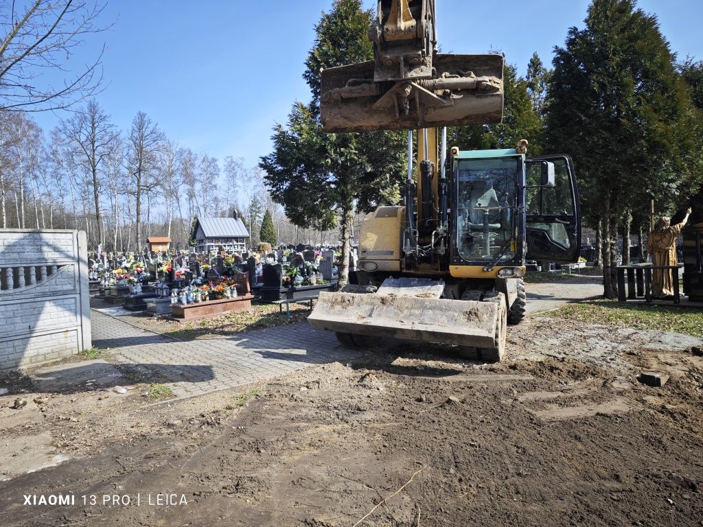 Usługi koparką transport wyburzenia