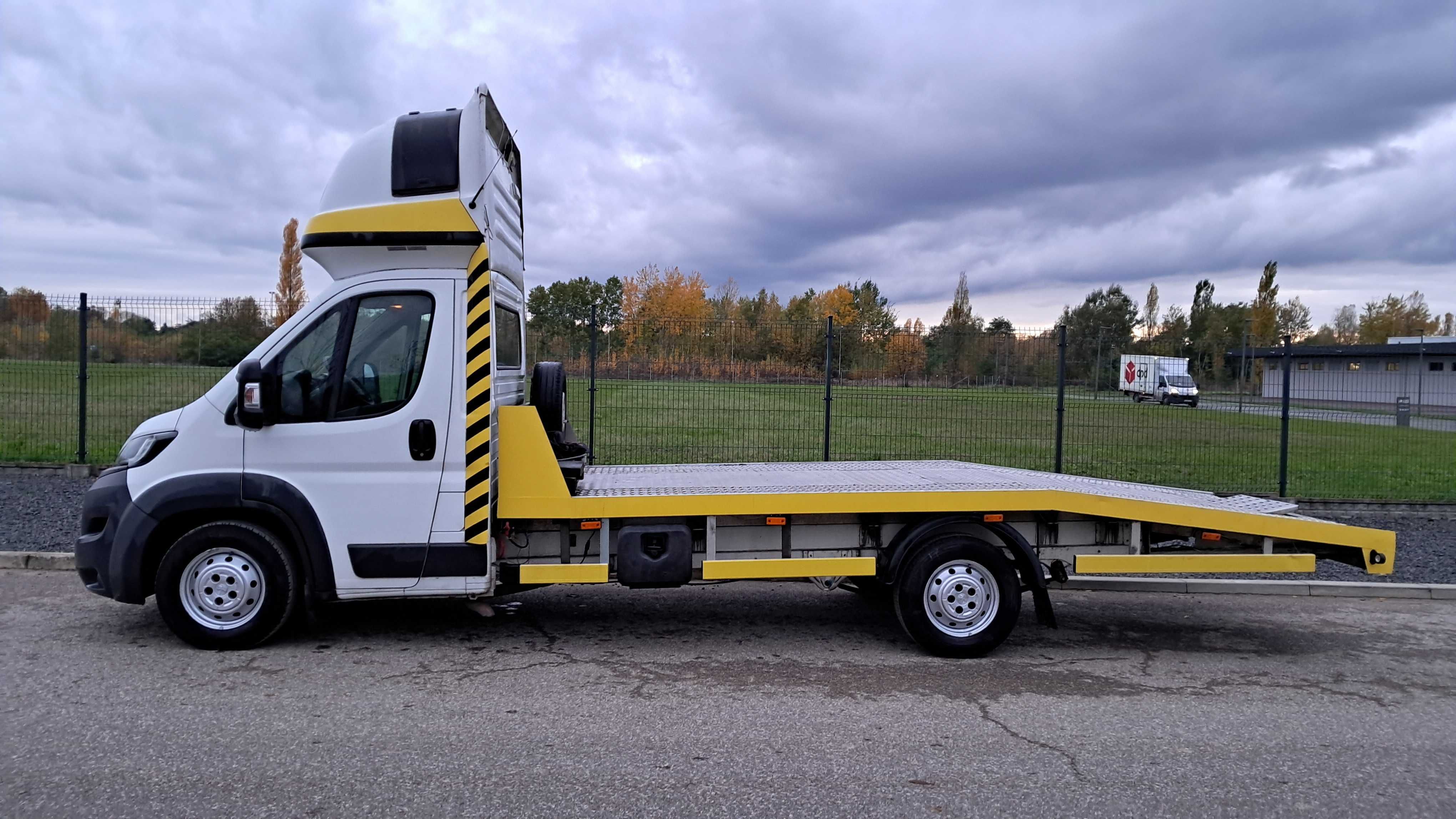 PEUGEOT BOXER 3.0 180KM Autolaweta FV Najazd Aluminiowy Tempomat Klima