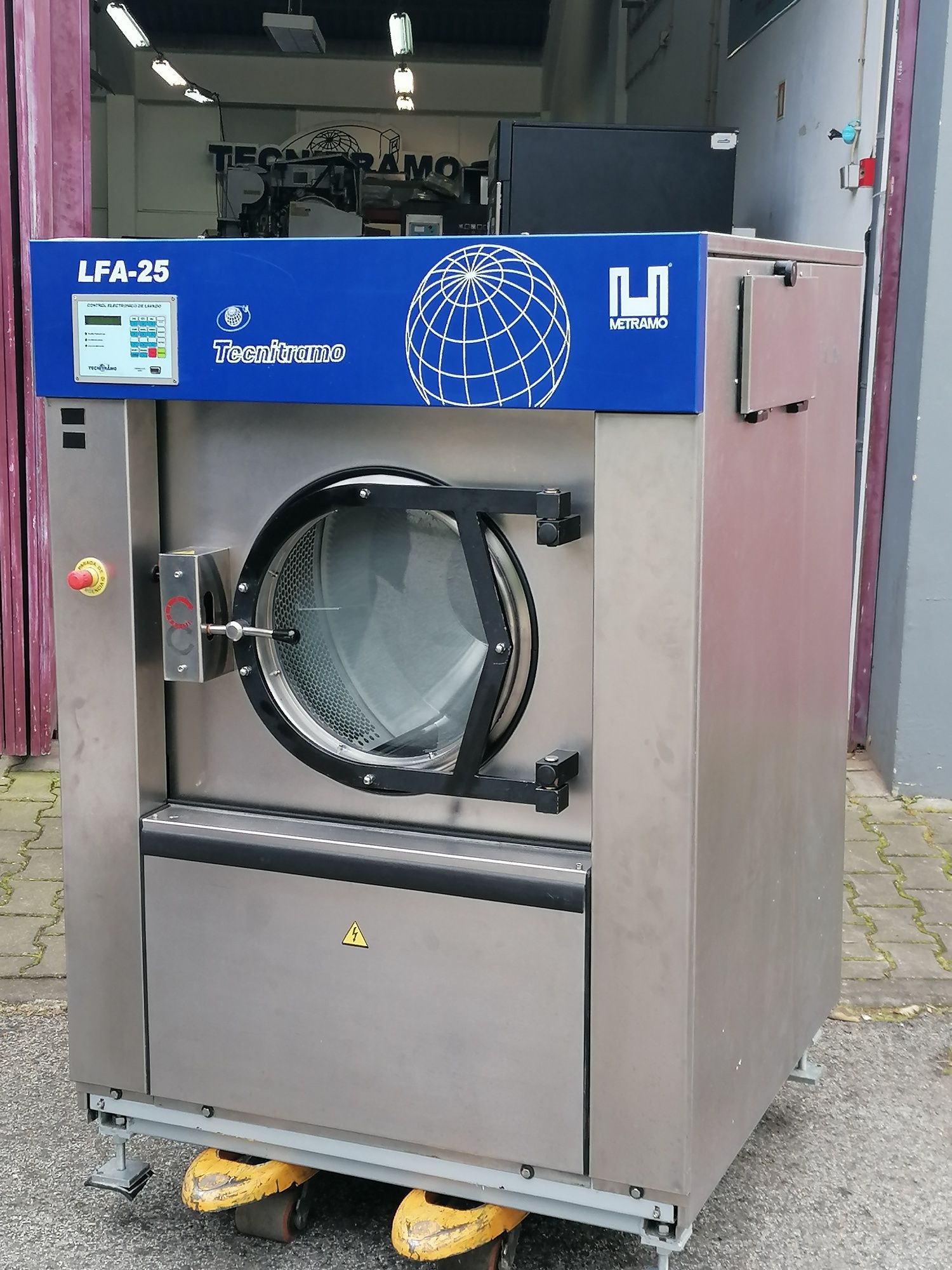 LFA 25 ocasião 30kg máquina de lavar roupa industrial Lavandaria