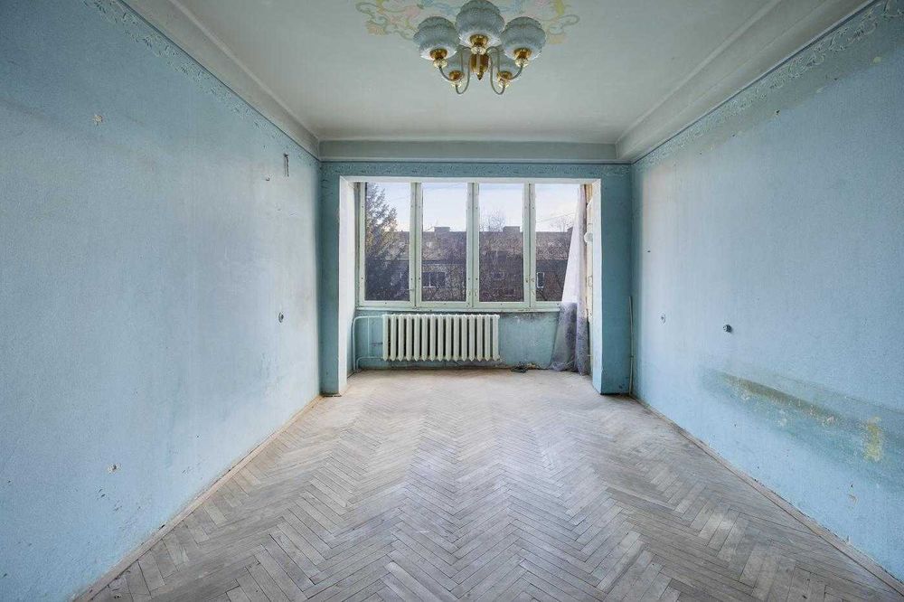 Продаж,  1 кімнатна , хрущівка, вул. Грінченка