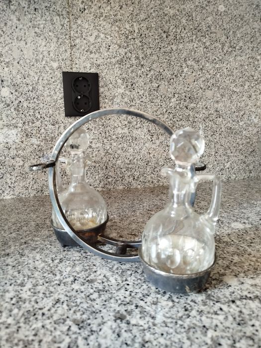 Galheteiro de vidro
