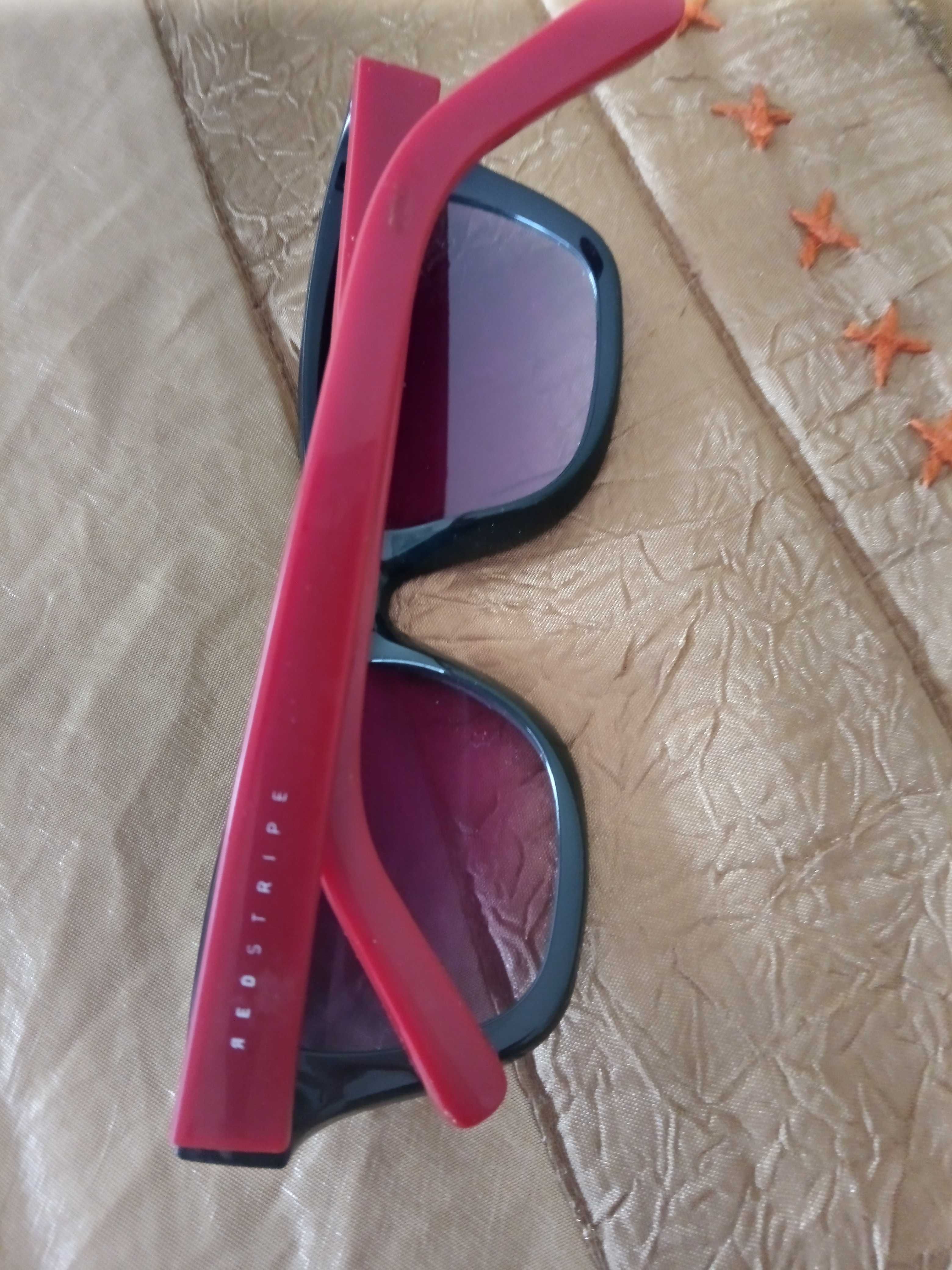 Óculos de sol Red Stripe Novos!!!