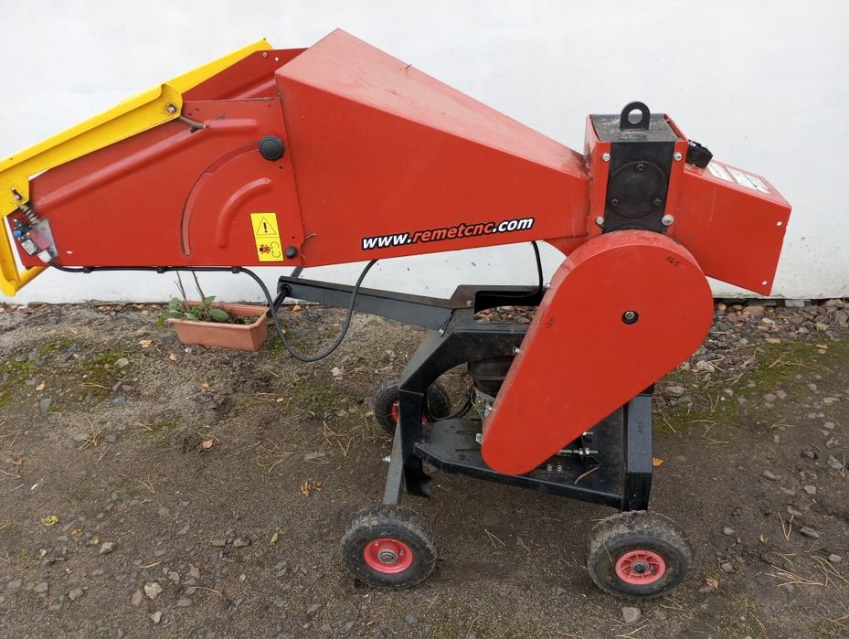 Sprzedam rębak do gałęzi spalinowy