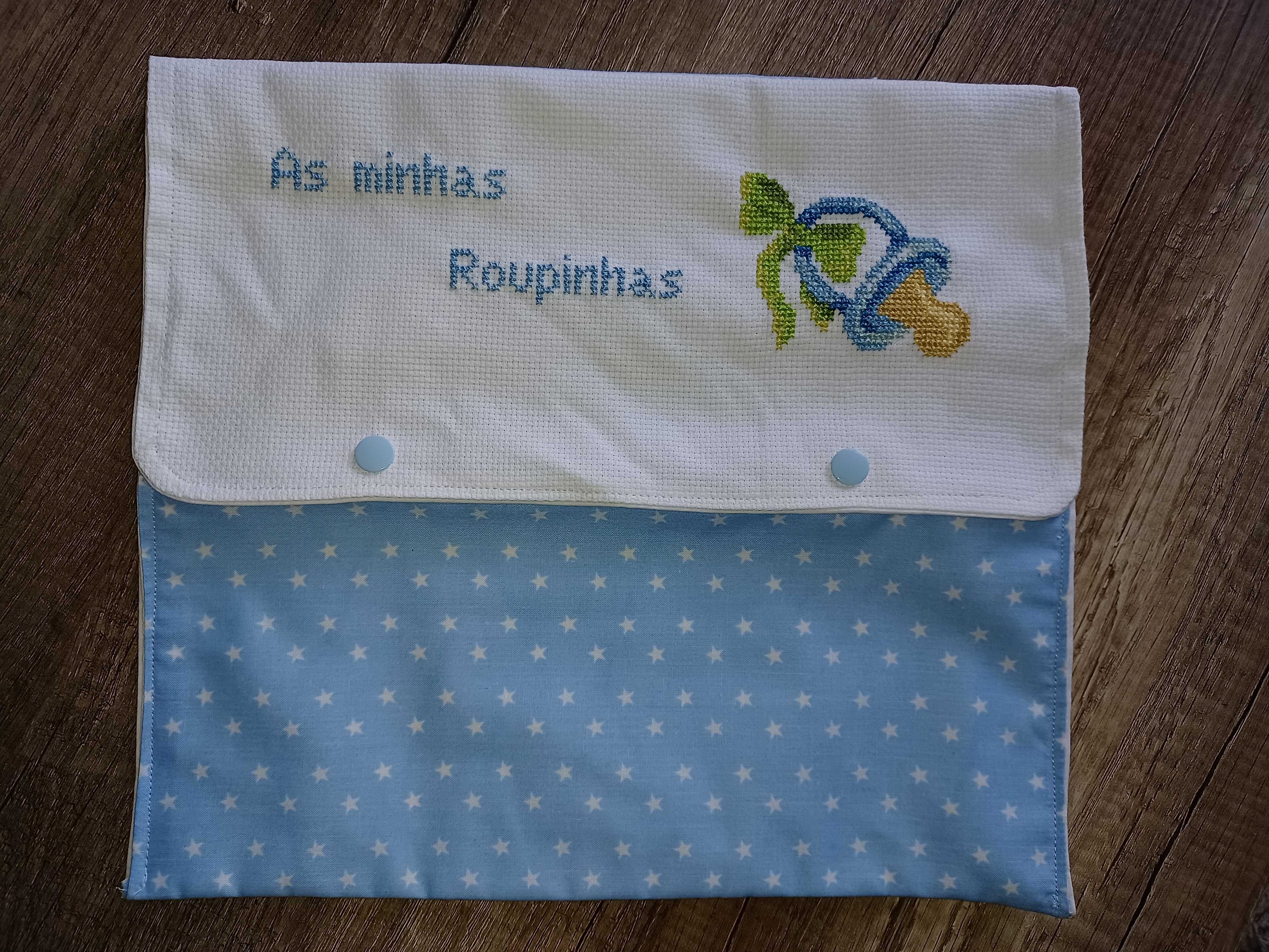 bolsa para roupinha