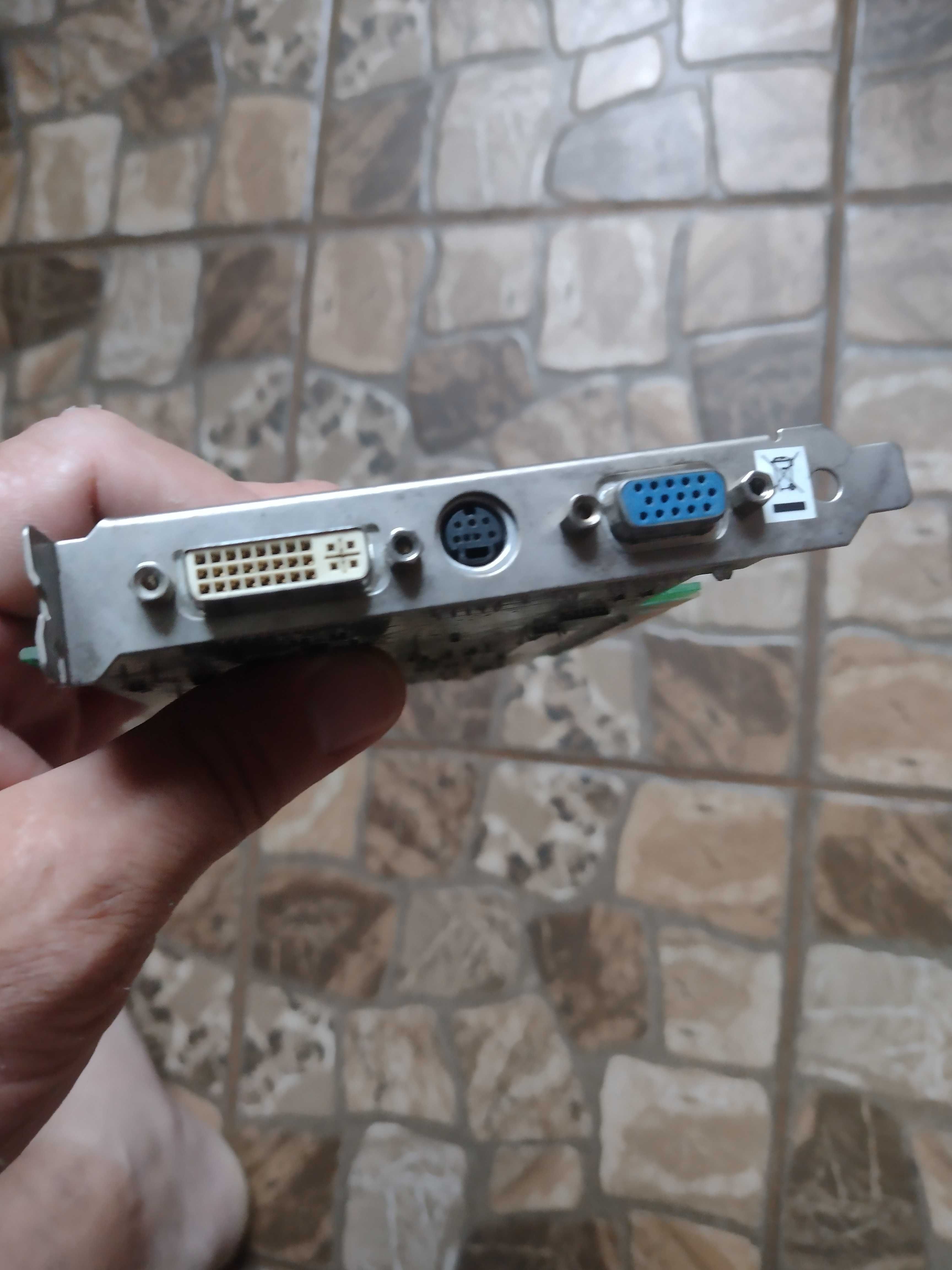ASUS Radeon X700 128bit, DVI, TV-out, PCI-E (EAX700-X/TD/128M)
