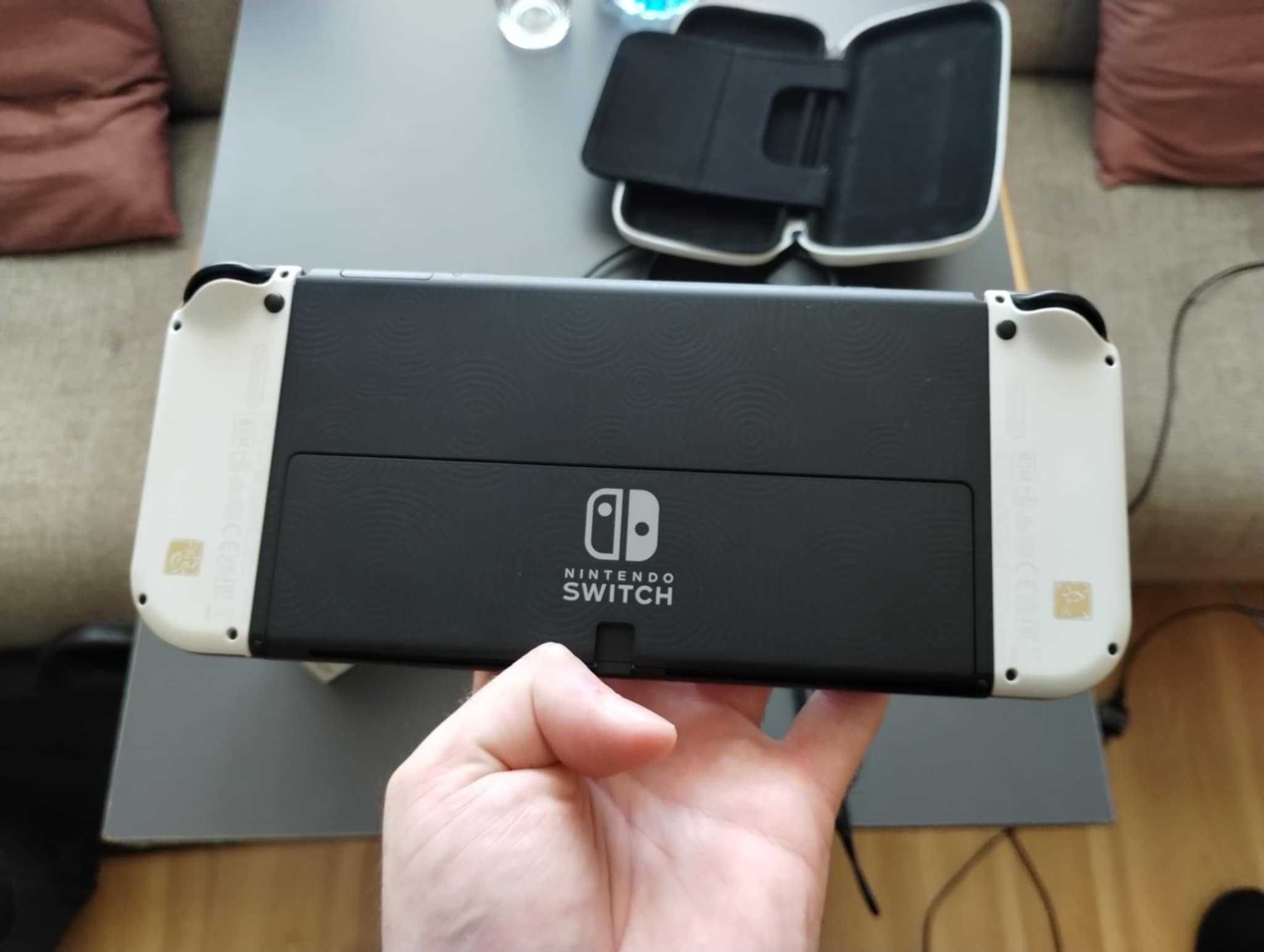 Nintendo Switch OLED wersja The Legend of Zelda