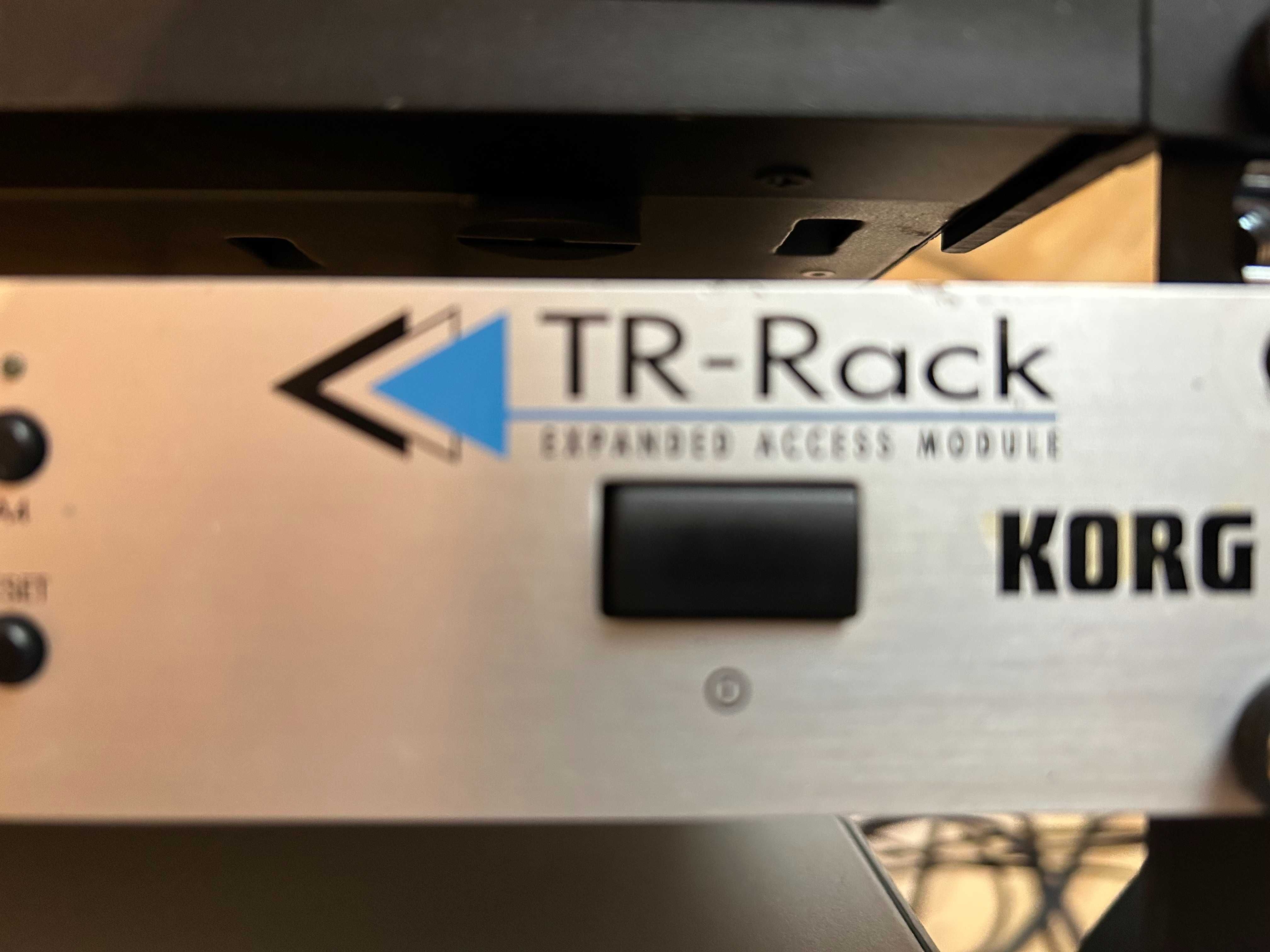 Korg TR Rack Legenda