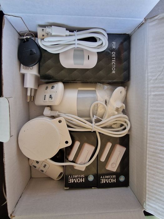 Sistema de Alarme sem Mensalidades - Wireless, GSM, RFID e LCD Touch