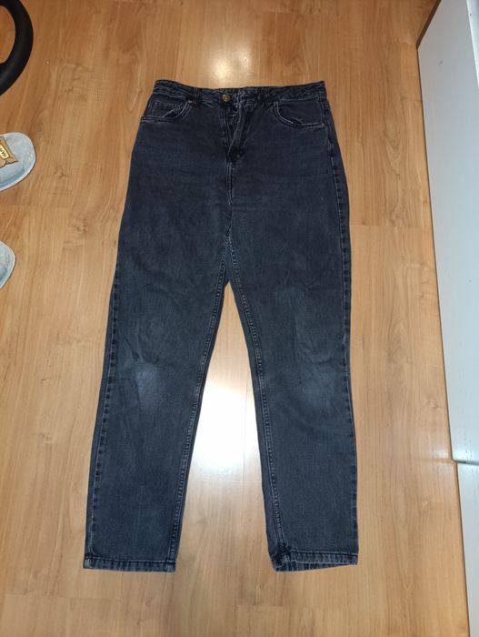 Jeansy czarne z croppa