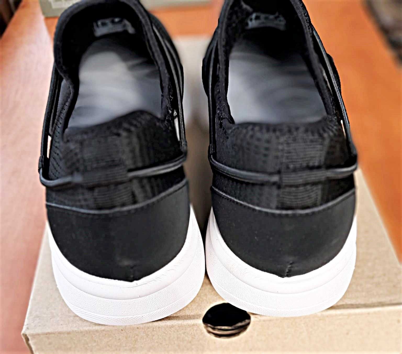 Clarks nowe slippersy w kolorze czarnym r. 39,5