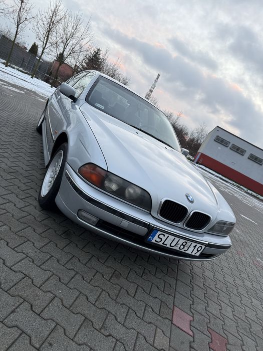 Kultowe Bmw E39 520i ,bdb stan na swoje lata