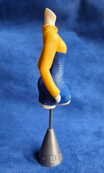 Торс демонстрацио форма Latest Thing Limited Handmade Style Sensations