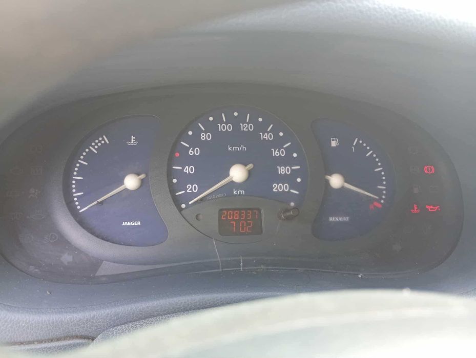 Renault kangoo 5 lugares