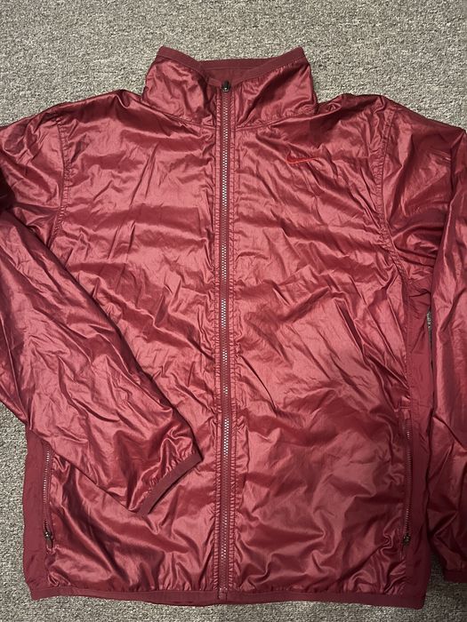 Прода ветровку двустороннюю Nike