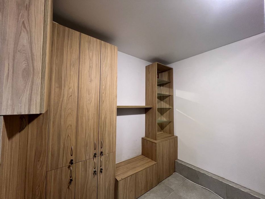 Оренда 2-х робочих місць у діючому салоні краси