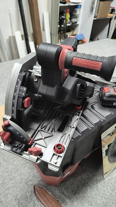 Zagłębiarka piła wgłębna Parkside