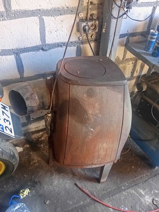 Norweski piec żeliwny kominek Jotul