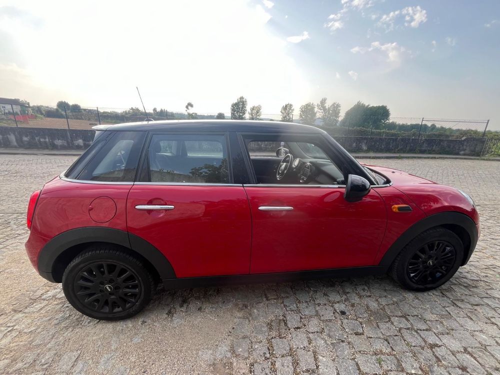 Mini cooper one f56