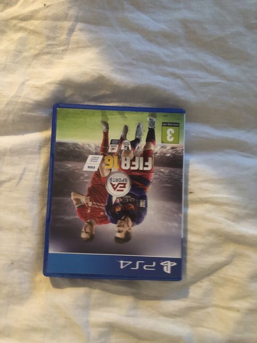 Sprzedam fife i watch dogs