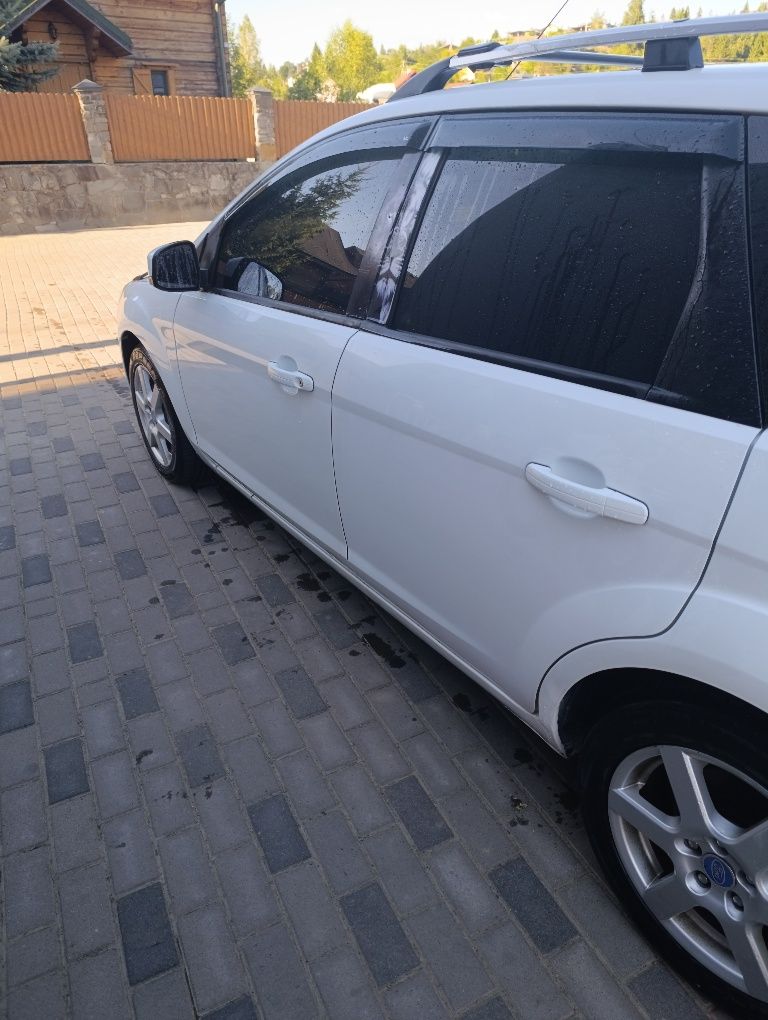 Форд фокус 2 2088 рік 1.8 диз