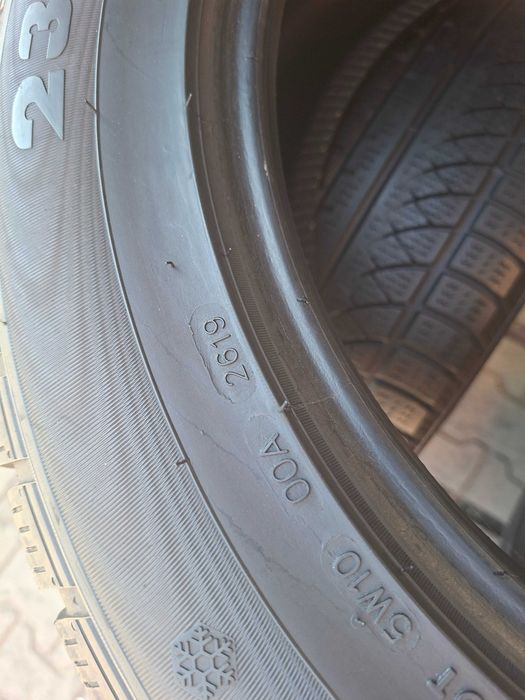 Opony Zimowe 235/55R18 Champiro WinterPro 235/55/18 4szt Polecam!!