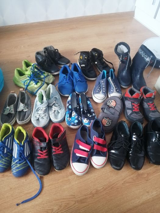 Buty komunijne chlopiece  r 33 lakierka