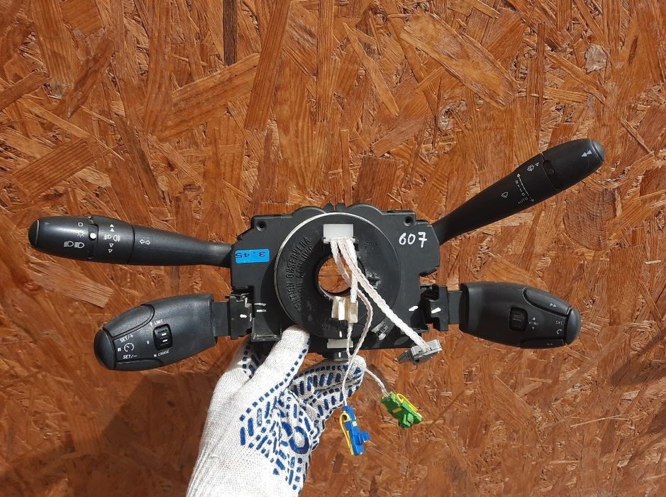 Подрулевой переключатель Peugeot 207, 308, 607, C4, C2, C3