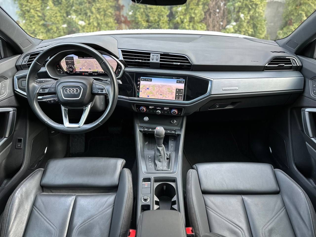 В продажі Audi Q3 S-line