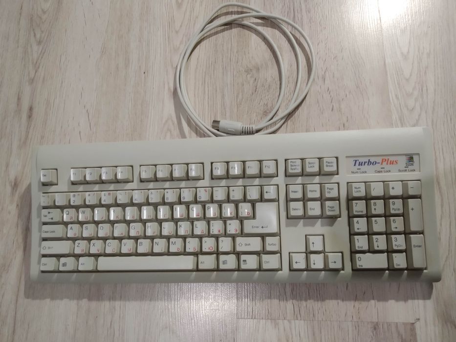 Винтажная ретро клавиатура Turbo - Plus  KB 8001 R+