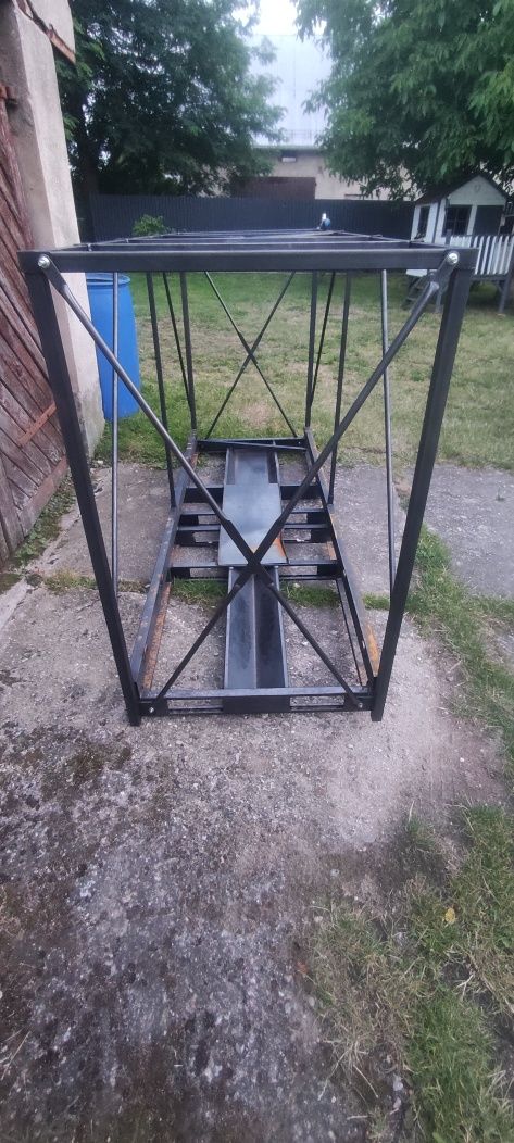Stojak kosz paleta do transportu motocykla