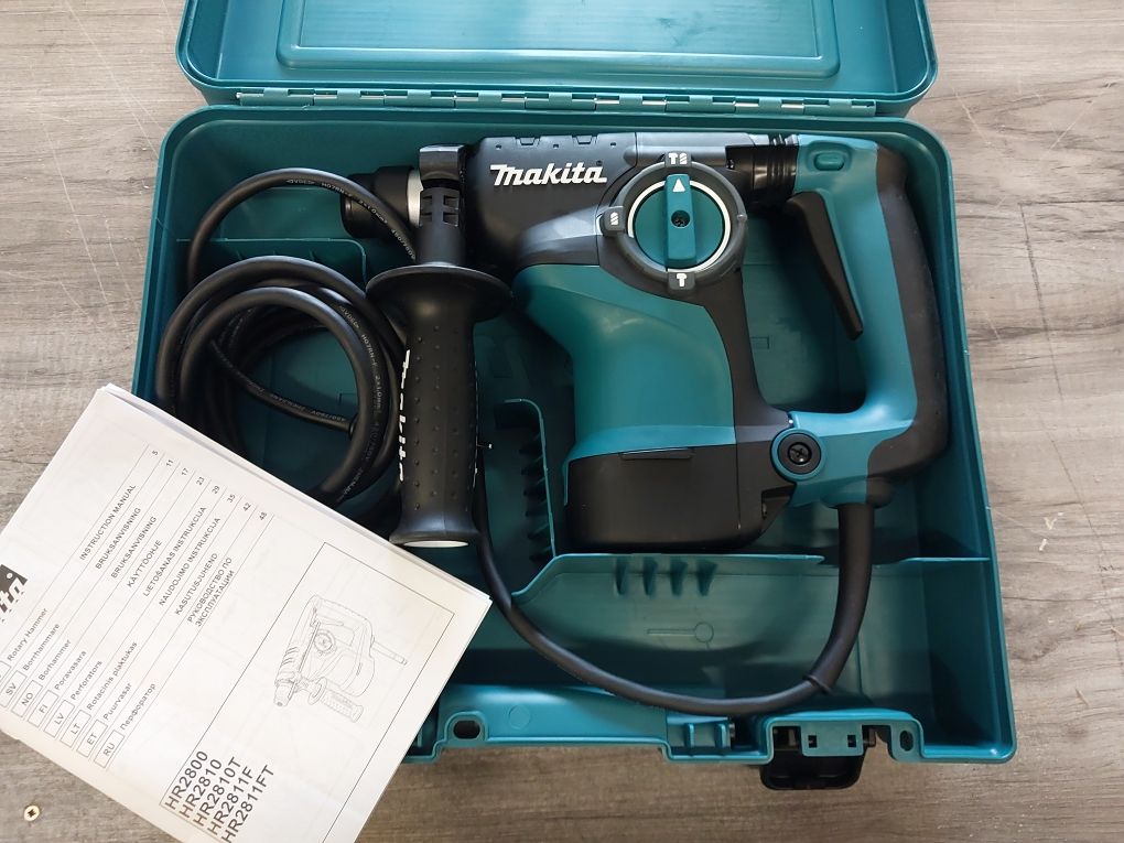 Makita mlotowiertarka 800w 28j HR2810
mlotowiertarka-800w-28j-m