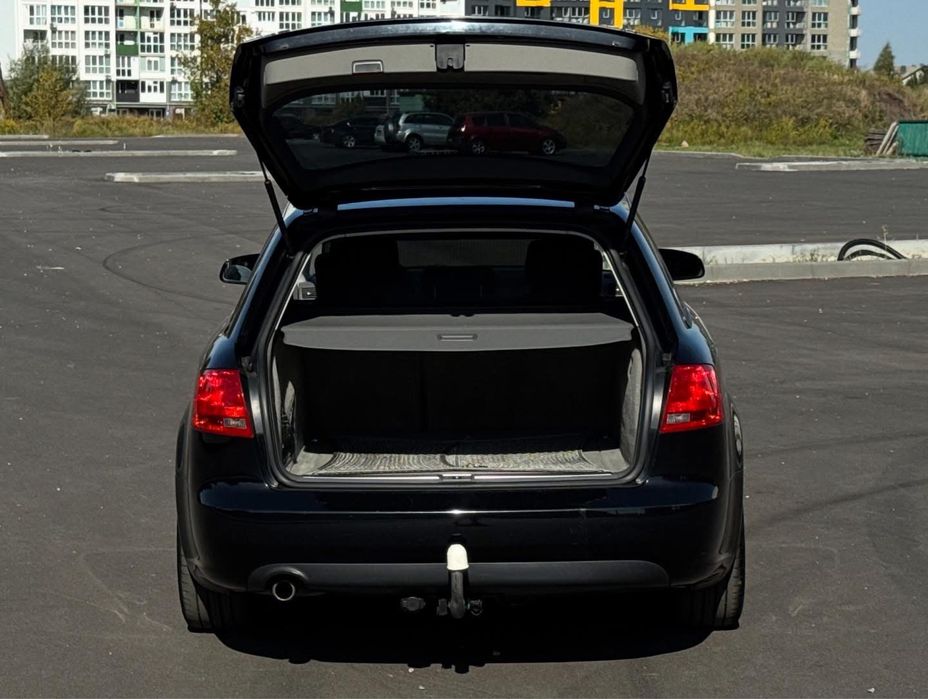 Audi A4 B7 2.0 MPI бензин, автомат