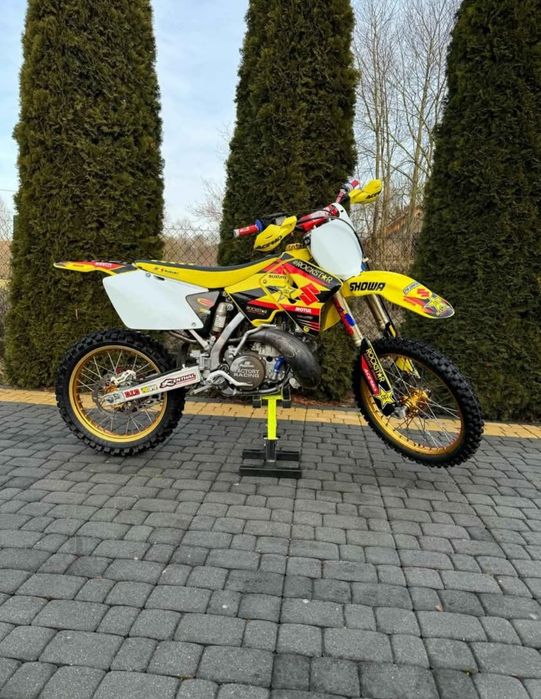 Suzuki RM 250 JAK NOWA !!!