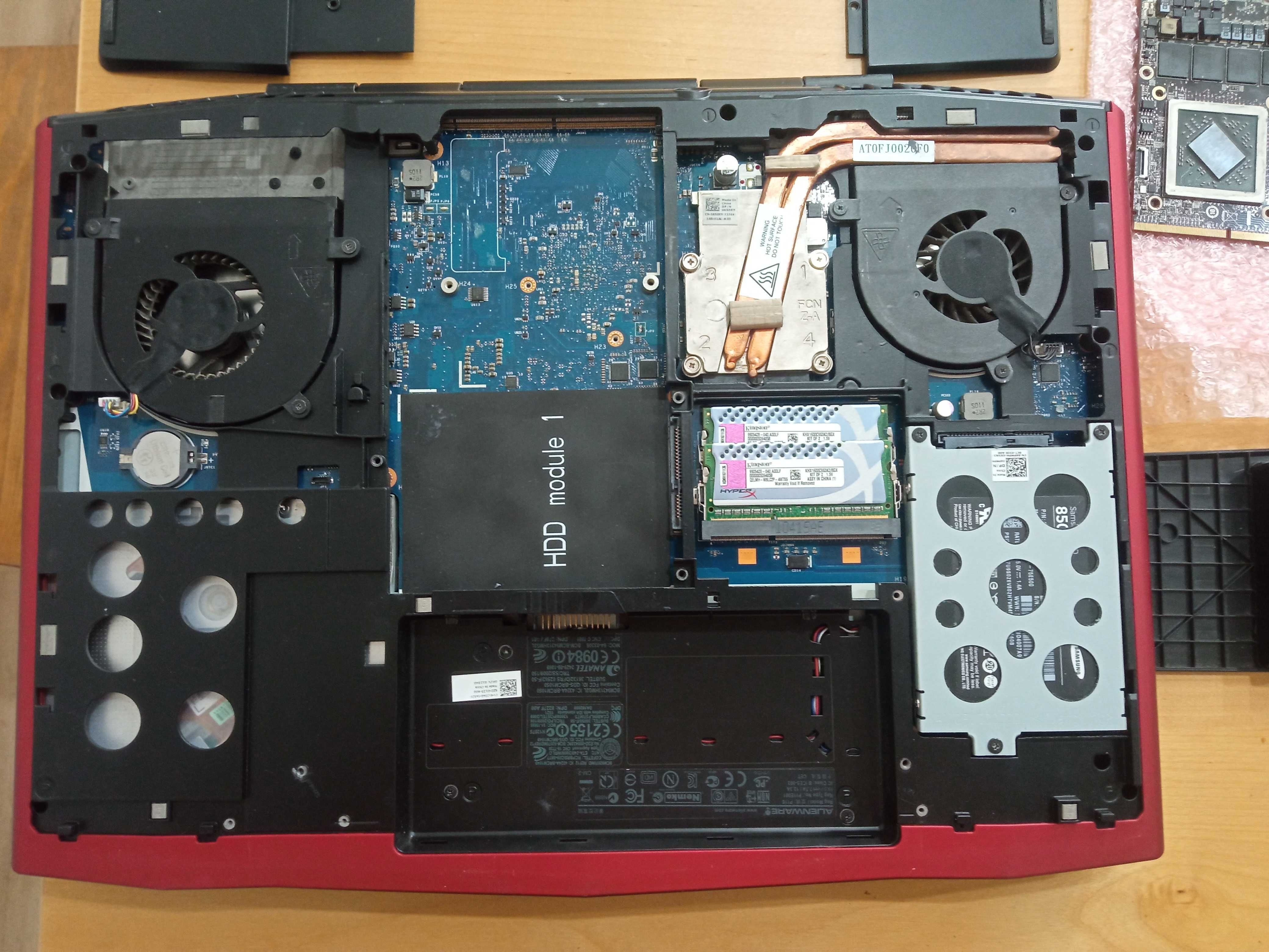 Portátil Alienware M17R3