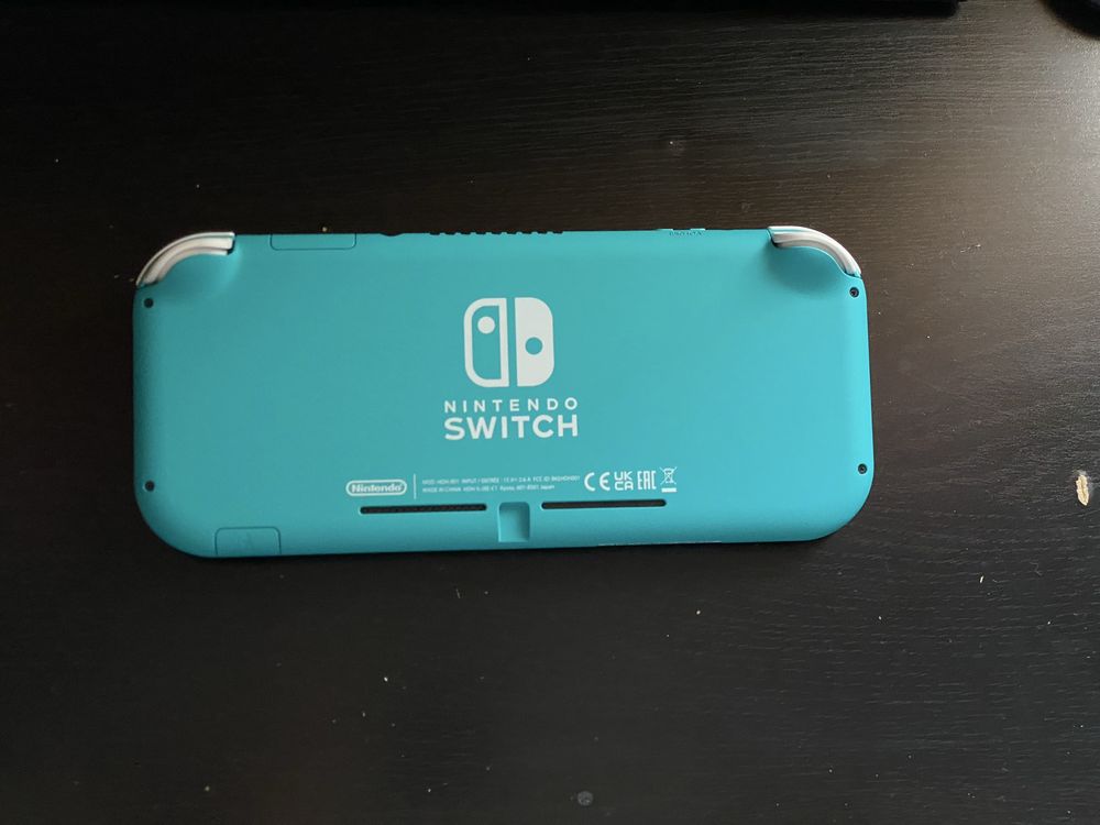 Nintendo Switch Lite c/ jogo