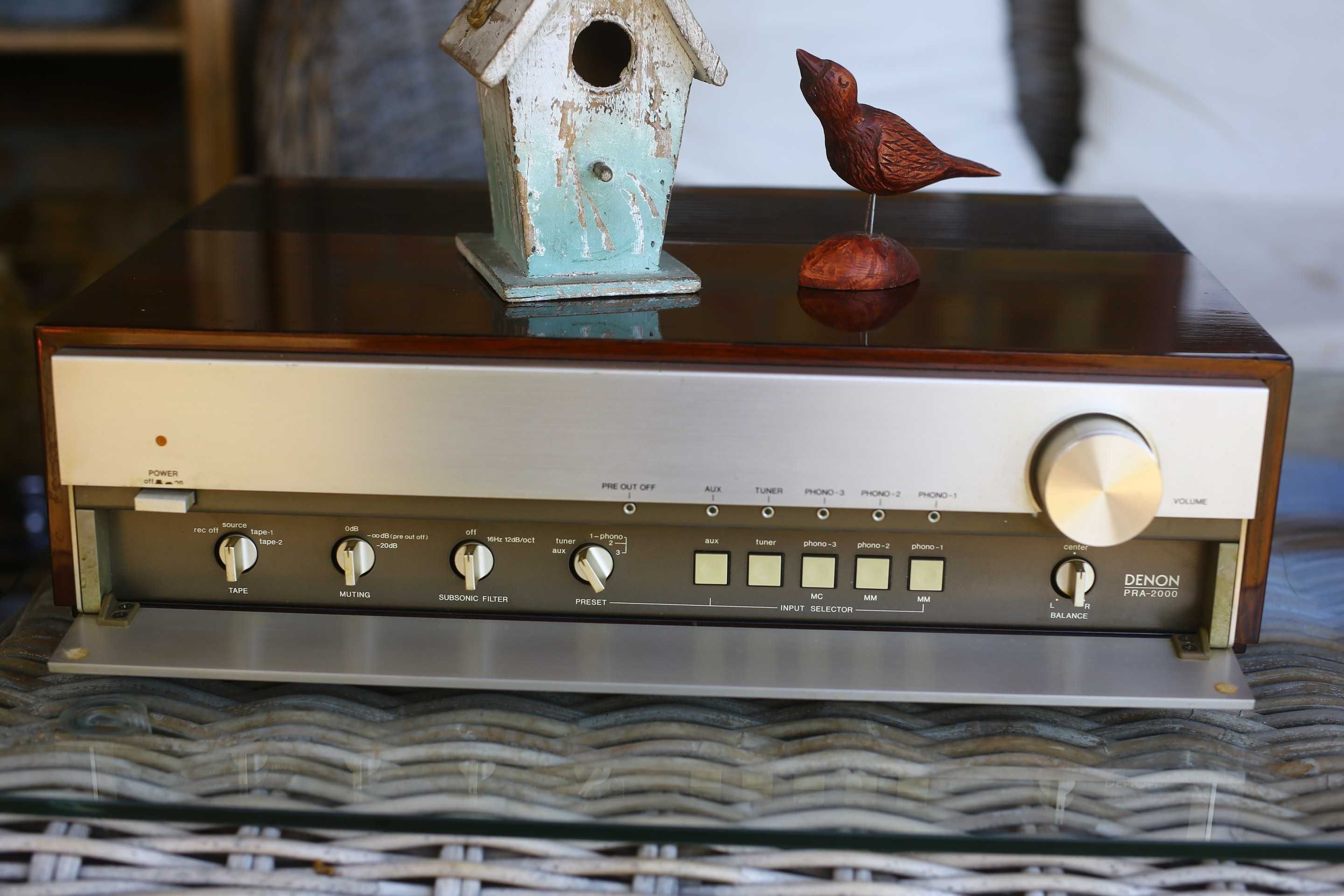 Preamp Denon PRA2000