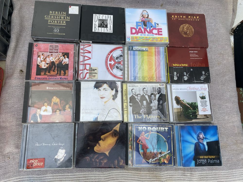 Lote de cds de musica