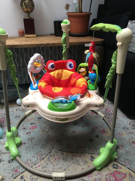 Skoczek dla maluchów - idealna zabawa,