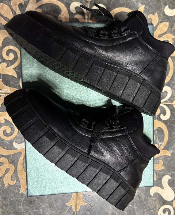 Жіночі черевики