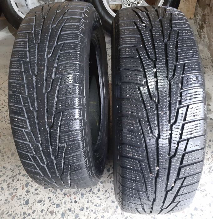 Резина зимова Nokian