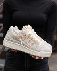 Жіночі кросівки Adidas Forum 84 Low  сірий з бежевим AD050 ХІТ