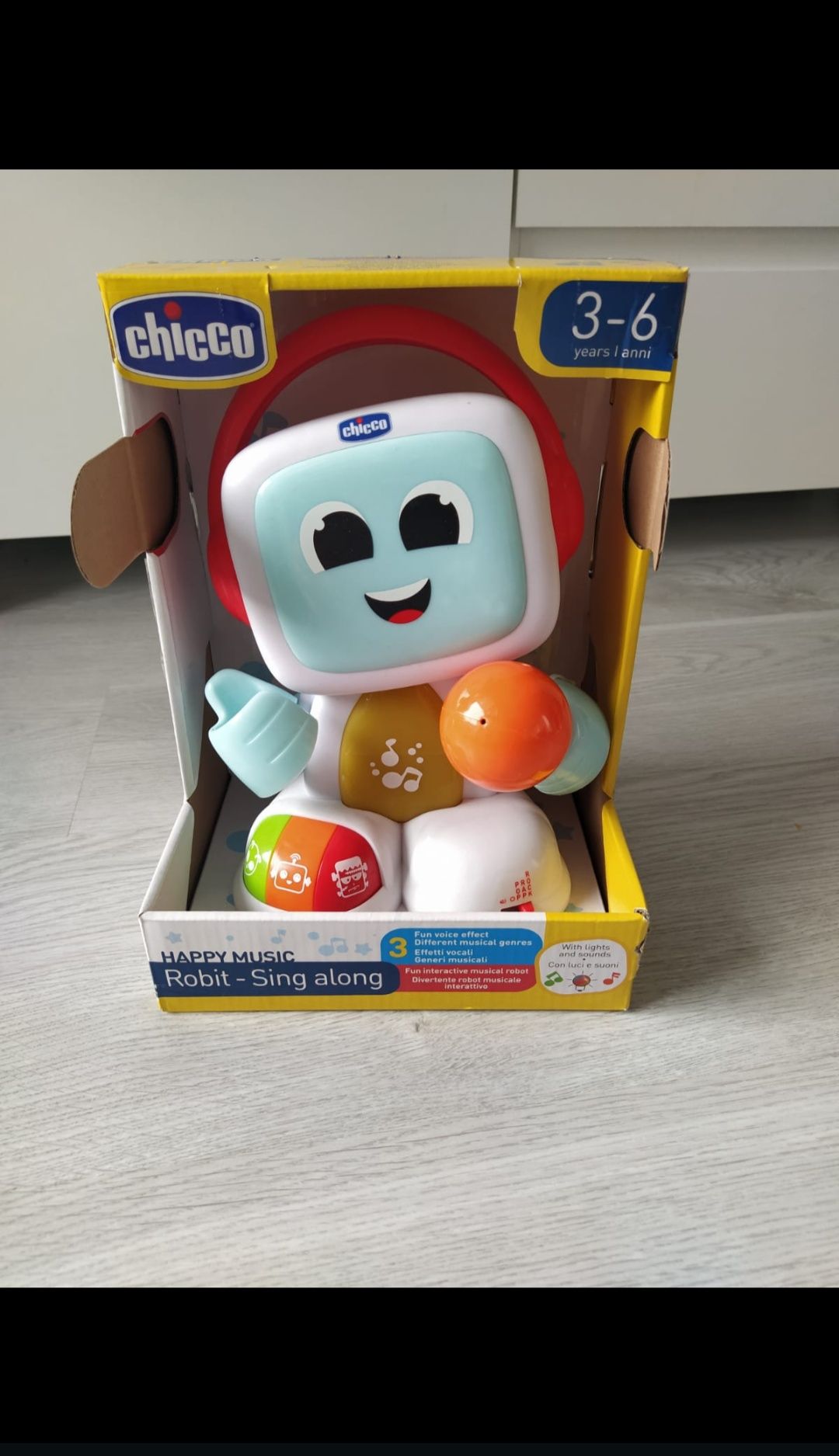 Robit Sing Along Chicco Happy Music śpiewający robot Interaktywny
