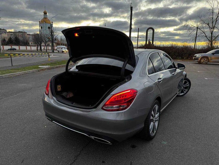 2015 Mercedes-Benz C300