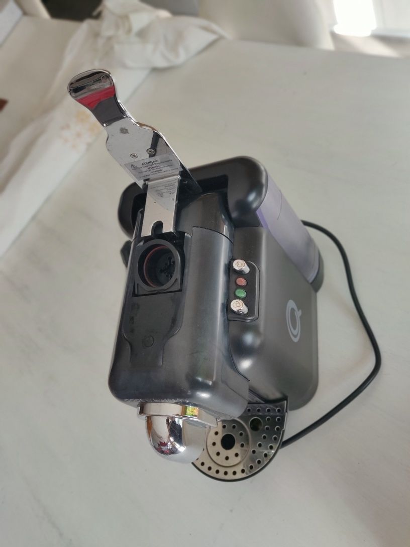 Máquina de café Delta
