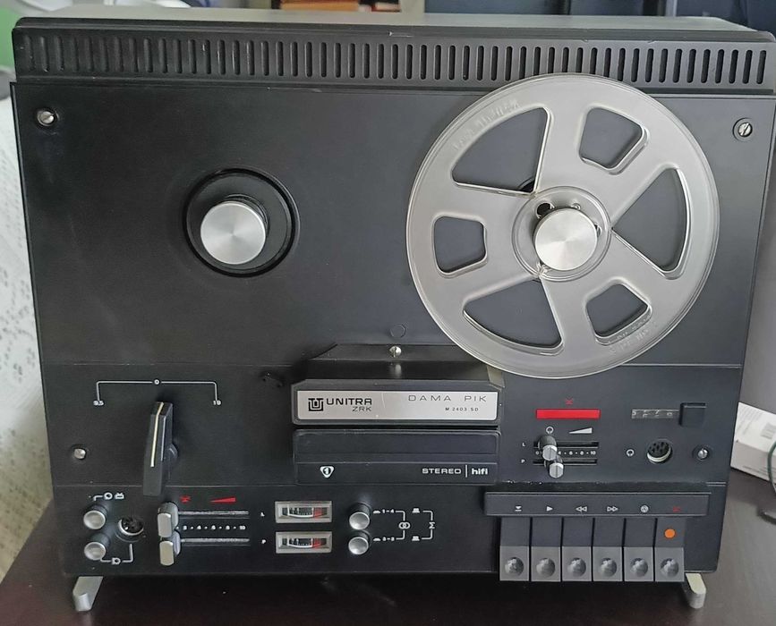 Magnetofon szpulowy Dama Pik