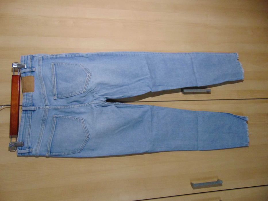 Zara - jeansy straight, rozmiar 36