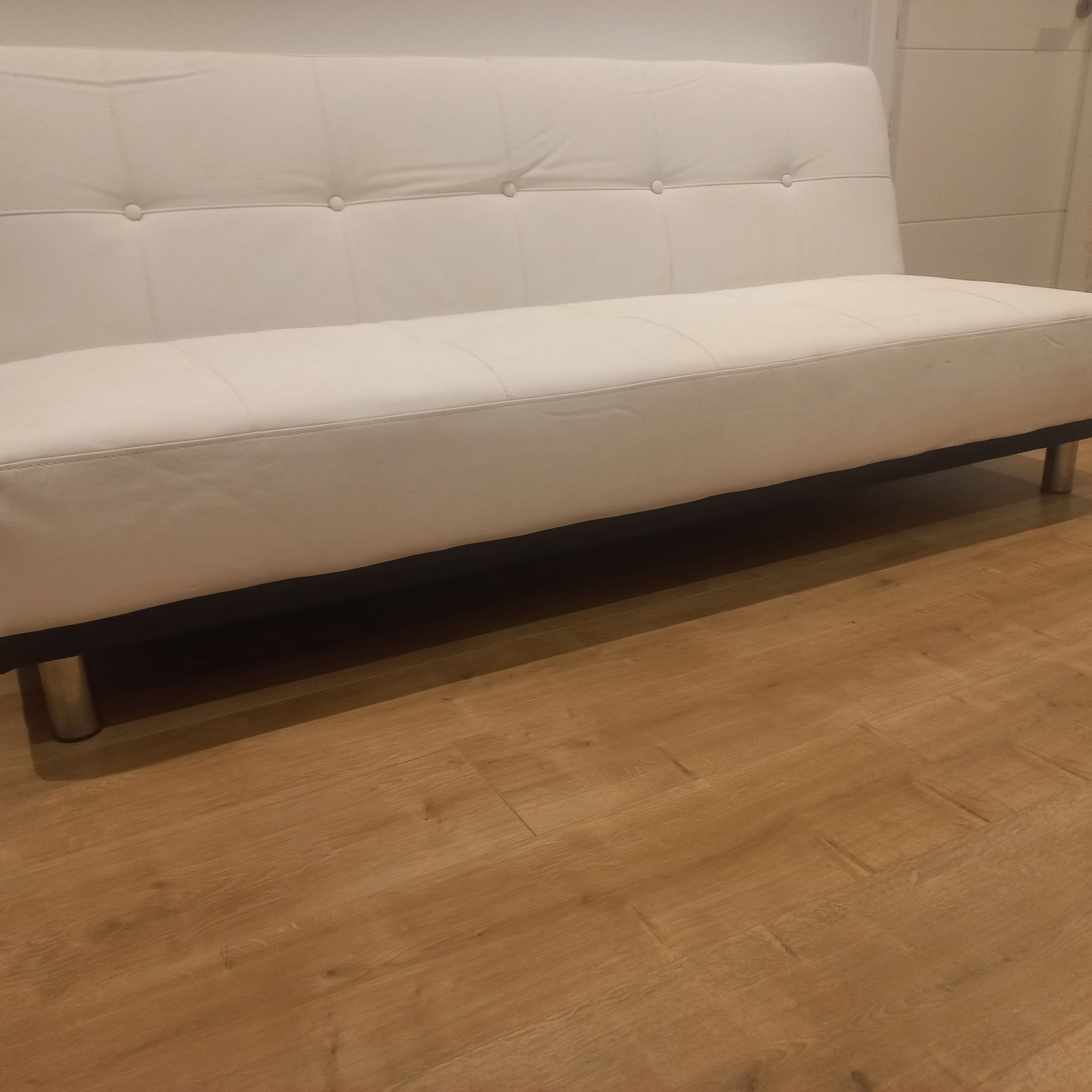 Sofa pele branca 3 lugares