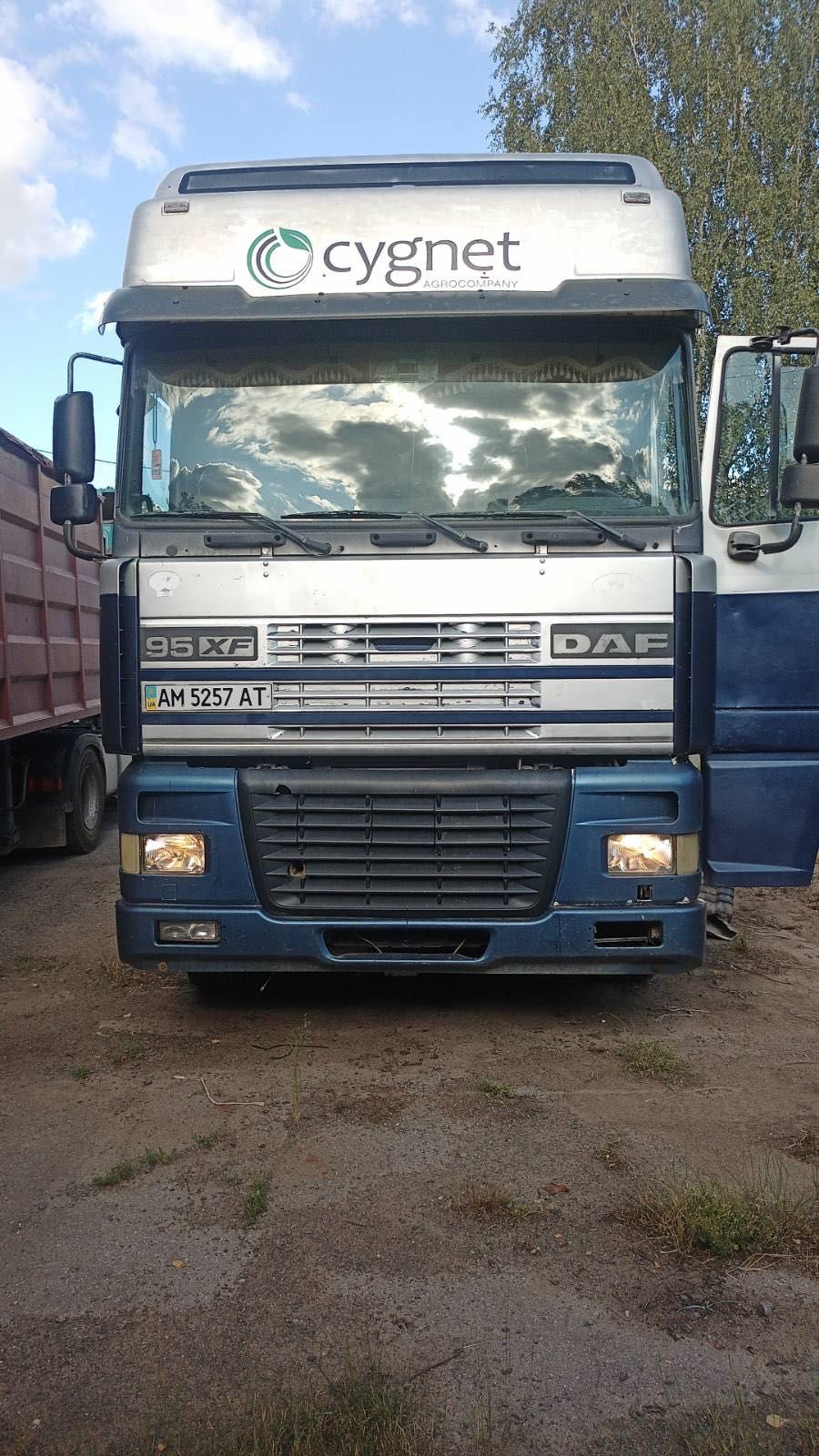 Продам DAFXF95 2000року
