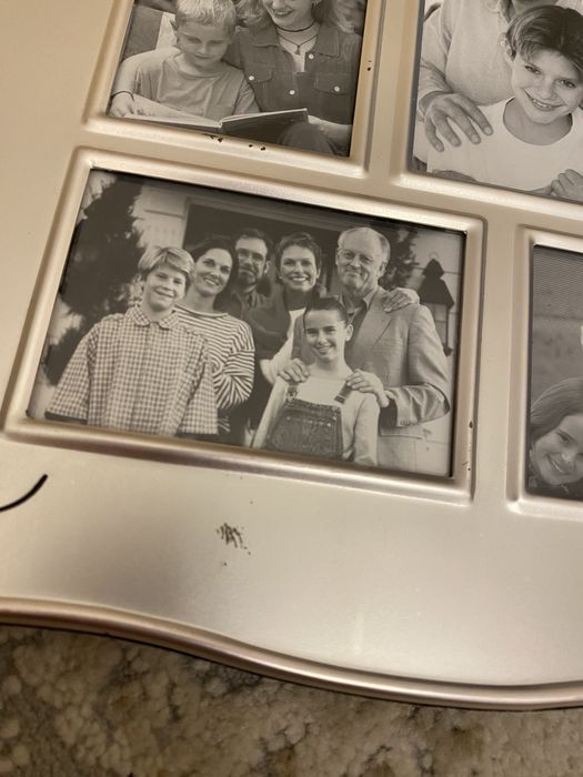 Ramka do zdjęć „family” srebrna metaliczna
