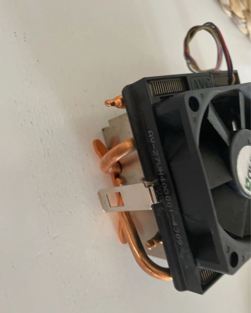 Układ chłodzenia Cooler Master dla procesorów AMD 125W (4PIN